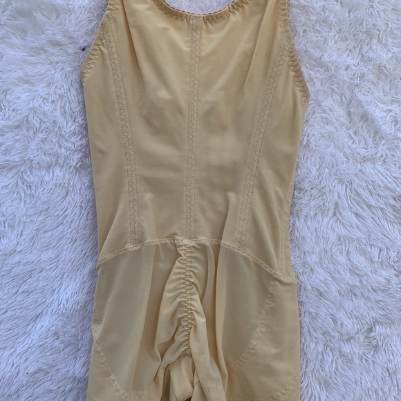 High back Body Suit Surgery Compression Garment - Picture 4 of 4